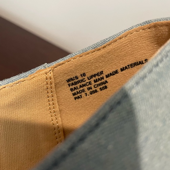 Charming Charlies “Peace Out” Flats - Picture 4 of 8